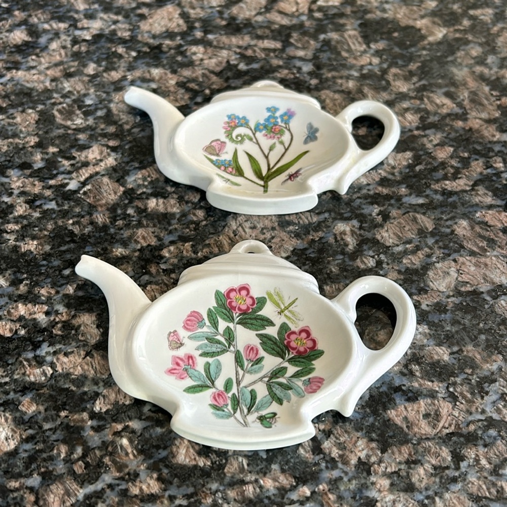 PORTMEIRION BORANIC GARDEN 5.5" TEAPOT SHAPED SPOON REST SET OF 2